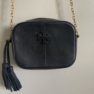 Tory Burch McGraw Camera Bag in Black **SHIPS SAME DAY**